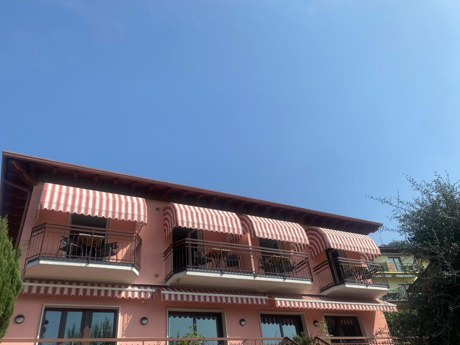 Residence Solei Classic & Plus Brenzone sul Garda Bagian luar foto